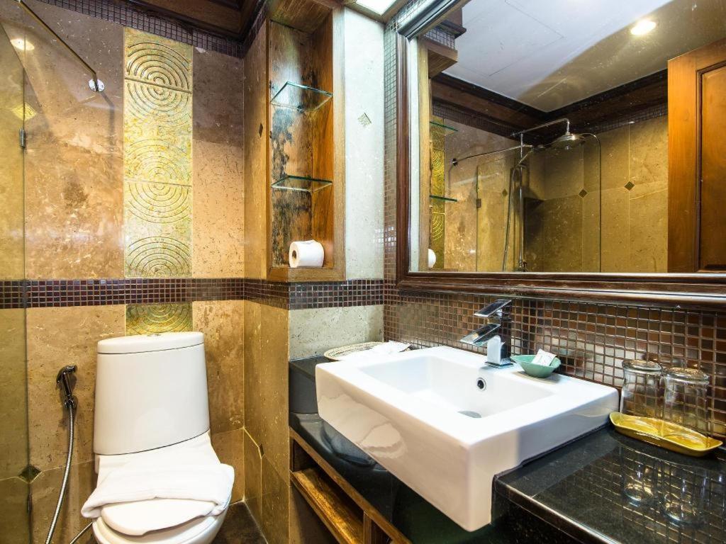 Chada Thai House Pattaya Eksteriør bilde